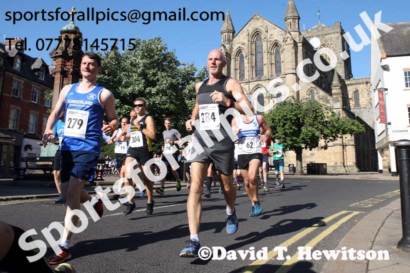 Hexham Half Marathon, 2018 Hexham Half Marathon/10k5k. Photo: David T. Hewitson/Sports for All Pics